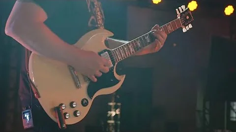 5 reasons why the SG is the ONLY Gibson you need!