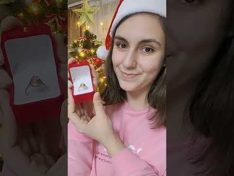 Что подарить жене на Новый год? Топ 3 идеи для подарка #новыйгод #подарки #Shorts #прикол