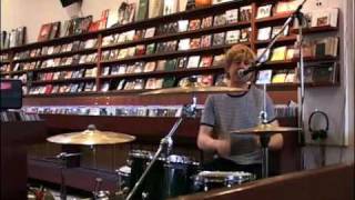 Blood Red Shoes - You Bring Me Down (Live Concerto instore Amsterdam)