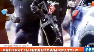 Seattle Riot: Rioter with AR-15 Rifle Disarmed!