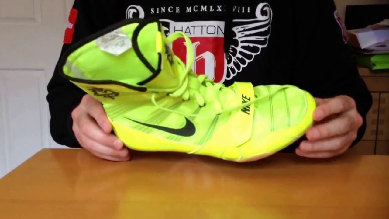 yellow boxing boots