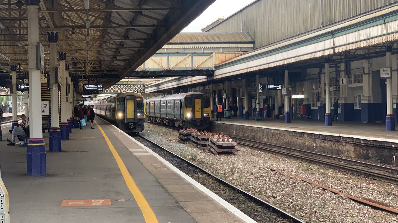 Train Spotting at Exeter St Davids