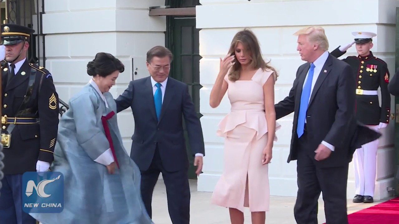 Tổng thống Mỹ Donald Trump đón tổng thống Hàn Quốc tại Nhà Trắng - YouTube