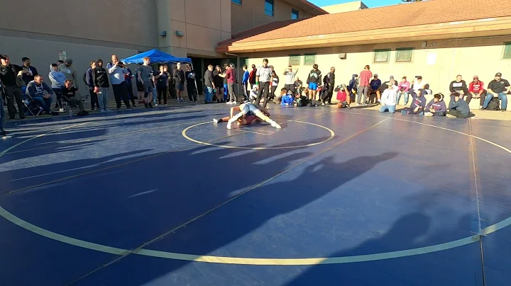 Dallas Barksdale vs Rim of the World
