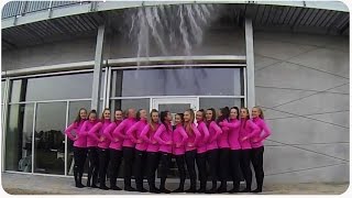 Cheerleading Team Water Prank | Pour Girls