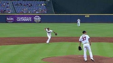 PHI@ATL: Aybar grabs the deflection, makes the out