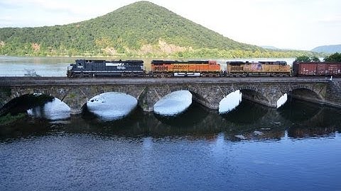 NS 65K at CP CANNON with NS / BNSF & UP