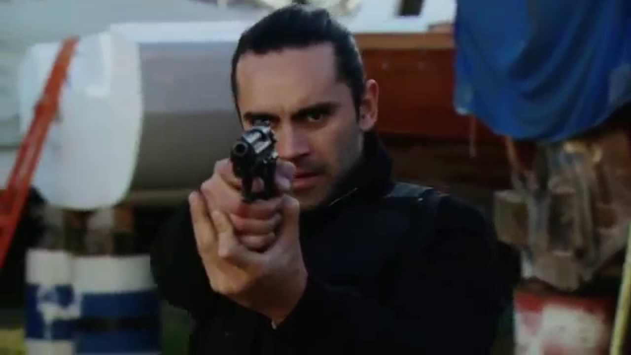 Mis amigos de siempre - Luciano encerrado por Julián y Simón