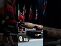 Strong man makes the Log Press look easy