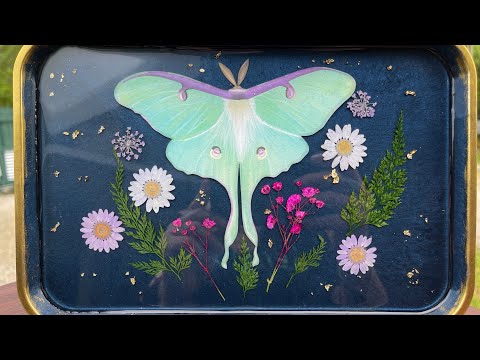 #64 Let’s Resin Paper Moth & Pressed Flower Tray