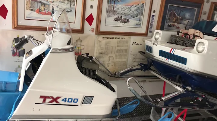 Polaris vintage race Snowmobiles