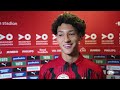 INTERVIEWS | De jongste PSV'er ooit in het Philips Stadion 😲❓