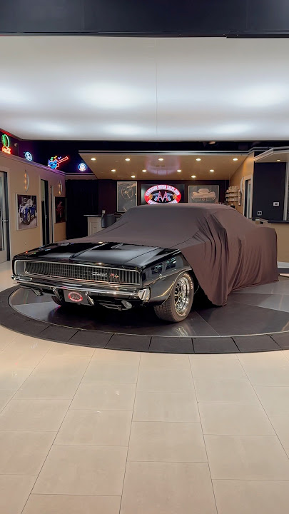 Introducing our New Arrival! 1968 Dodge Charger R/T 😍🖤 Available Now!