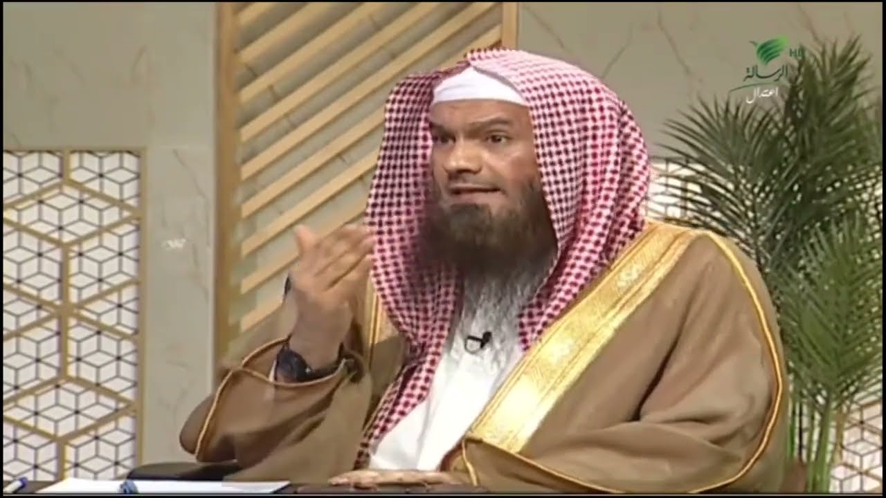 يريد أن يدفع الزكاة من أجل سداد دين عن شخص.. ما الحكم؟ -الشيخ عبدالرحمن بن فهد الودعان #يستفتونك