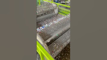The process of washing PET flakes after crushing the PET bottles #machine #recycling