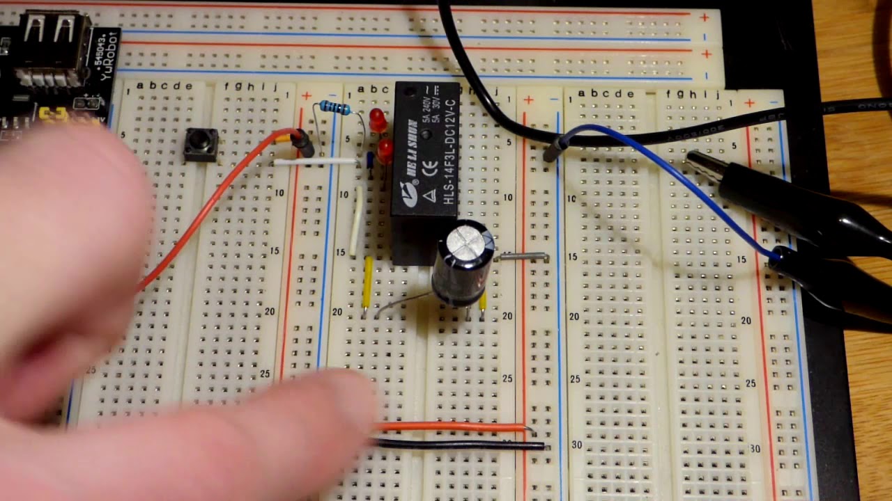 HLS 14F3L DC12V C relay oscillator circuit from an Ebook I bought YouTube