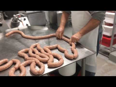 Muskegon Heights meat market makes apple maple chicken sausage