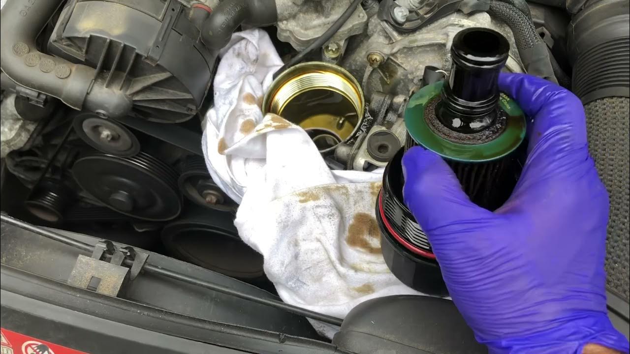 2010 c300 oil change - YouTube