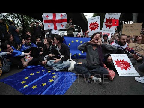 საპროტესტო აქცია გმირთა მოედანზე