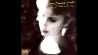 Watch Mary Chapin Carpenter Middle Ground video