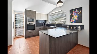 27a Elizabeth Street, Kensington with Steve & Miriam Davis of Harcourts Whangarei