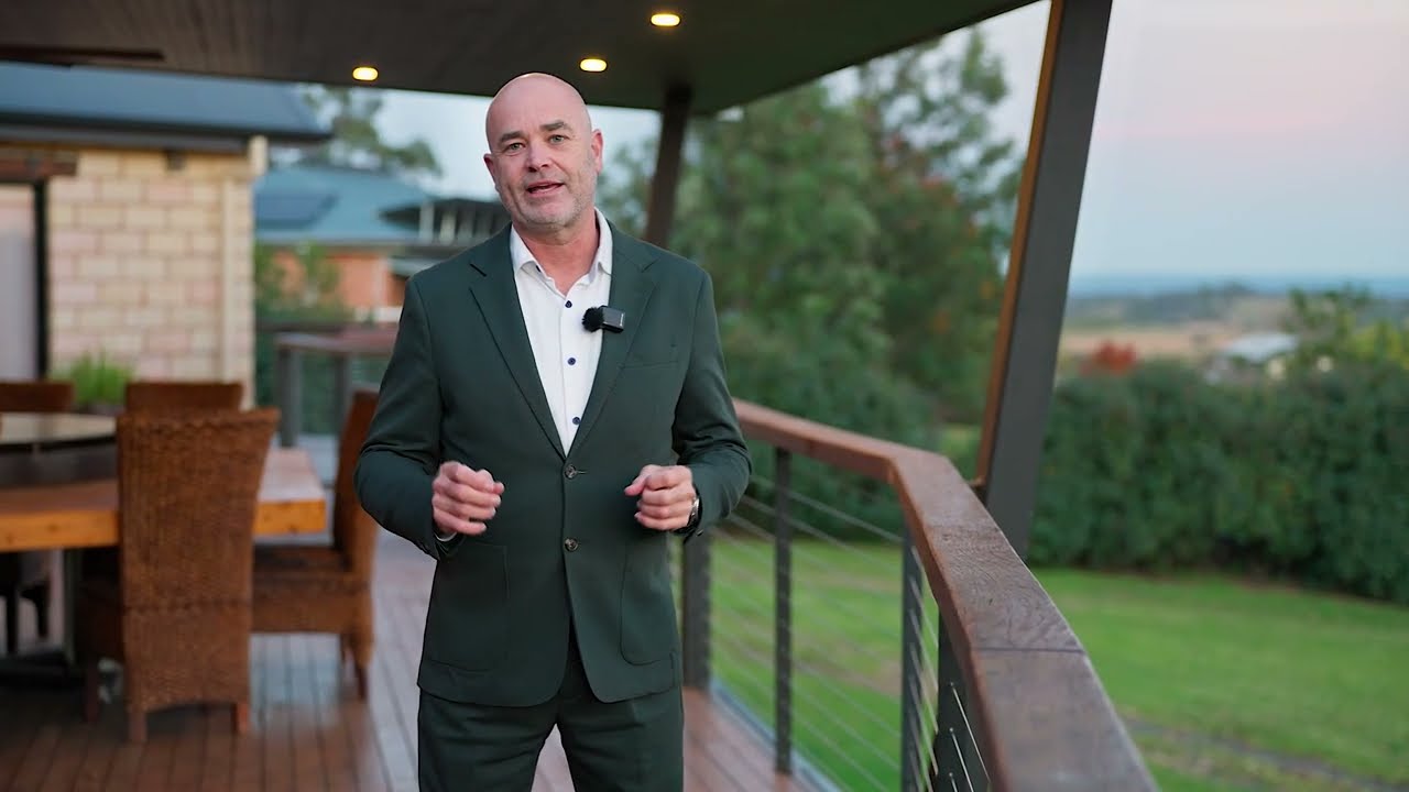 8 Uralla Road, East Kurrajong presented by Robbie Dunn