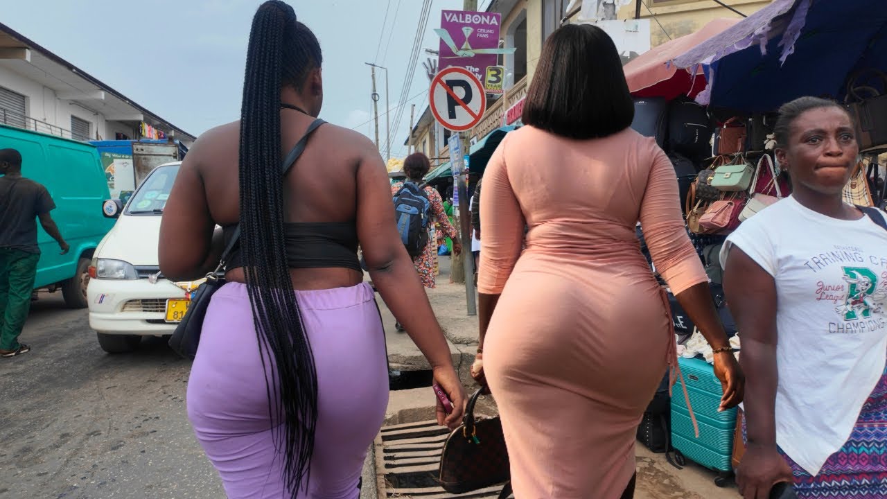 DISCOVER GHANA: THE LAND OF STUNNING WOMEN AND RICH CULTURE 