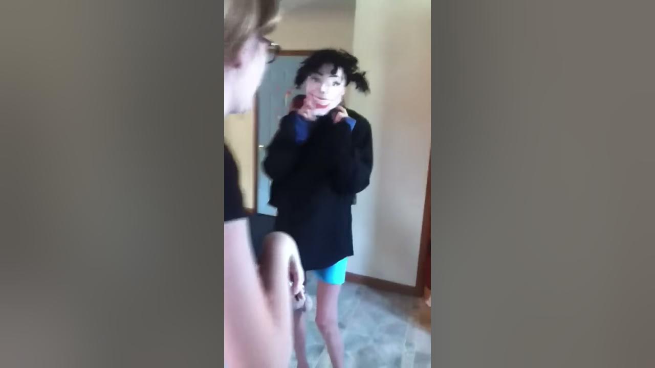 Pizza guy prank - YouTube