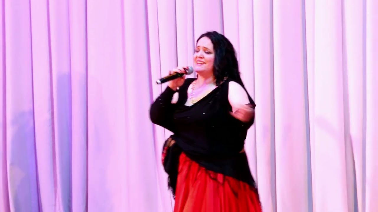 ПОЙ ГИТАРА.СТАРИННЫЙ ЦЫГАНСКИЙ РОМАНС С ПЛЯСКОЙ В ЗАВЕРШЕНИИ .ПОЕТ ЛАДИСЛАВА ,ДРОГА РОМА.