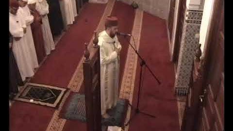 تلاوة رائعة للمقرئ رشيد بلحمايد بمسجد  درب الفقراء في صلاة التراويح ( آيات من سورة المائدة )