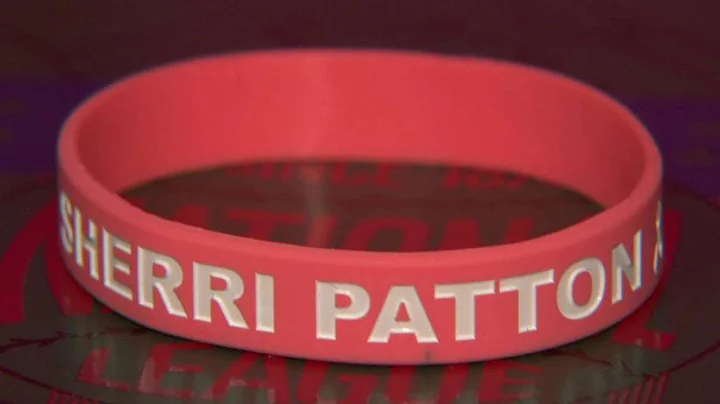 LAD@COL: Dodgers honor Sherri Patton on Mother's Day