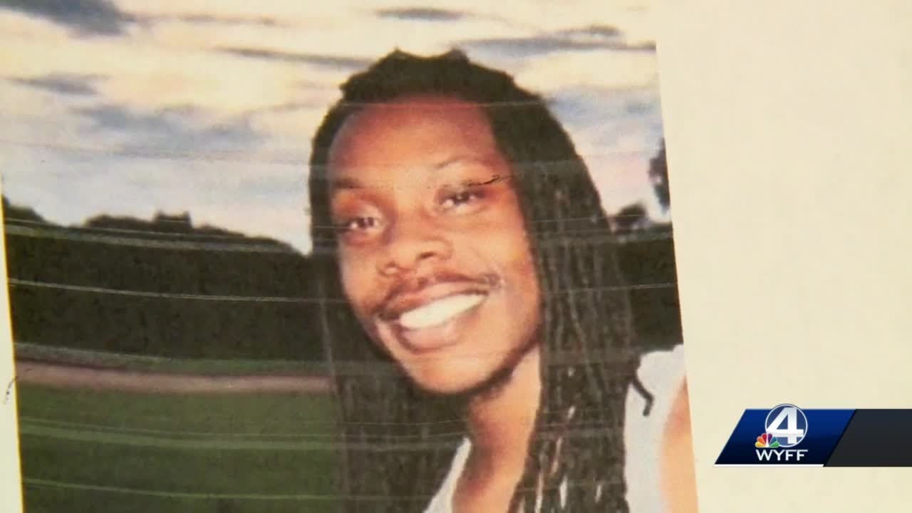 Body of missing Spartanburg man found in 'shallow grave' as deputies look for person of interest