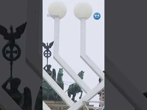 Video: Almanya'da Hanuka Kutlaması