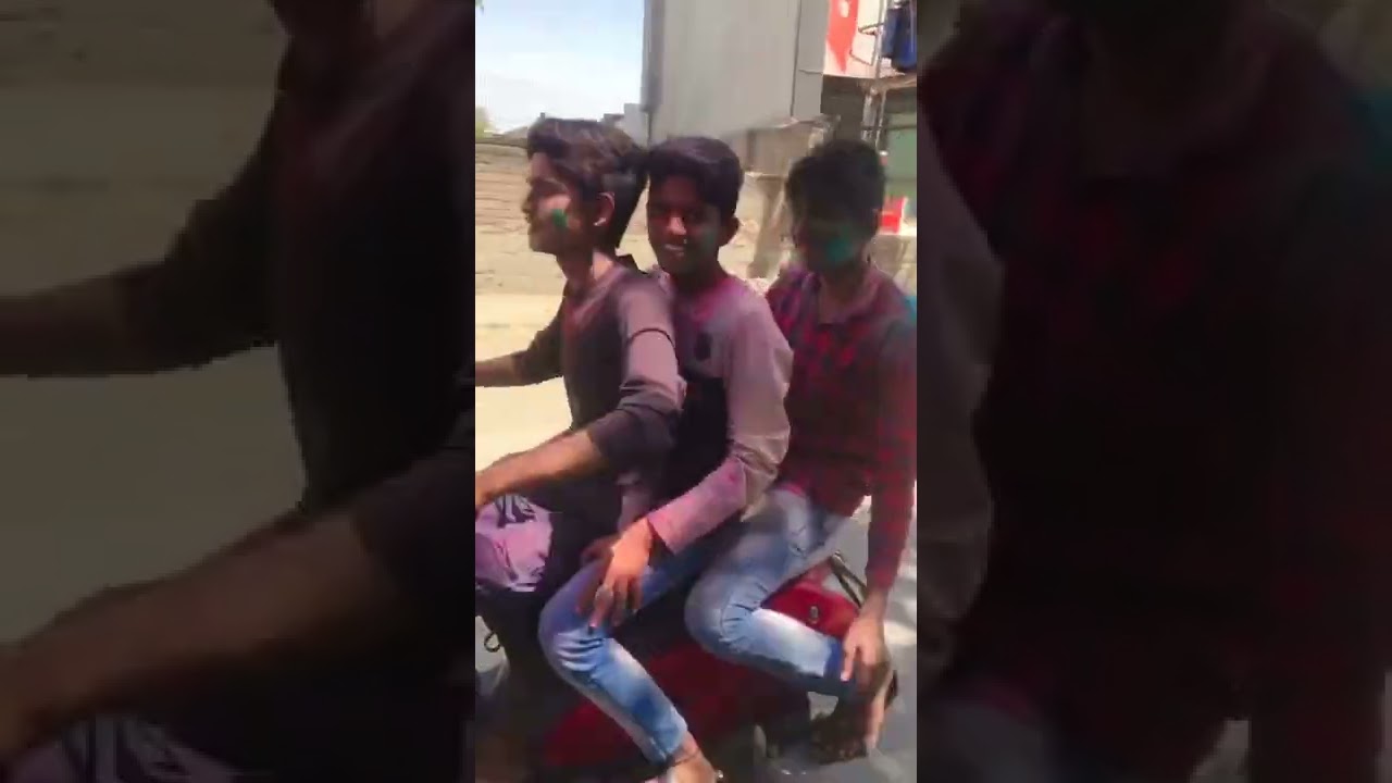 Holi status 