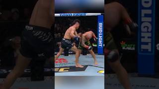 💥 Лопес уронил Волкановски в концовке второго раунда! #UFC314