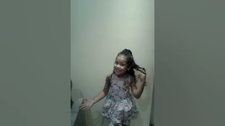 TREINANDO APRESENTAO STEPHANY DUARTE