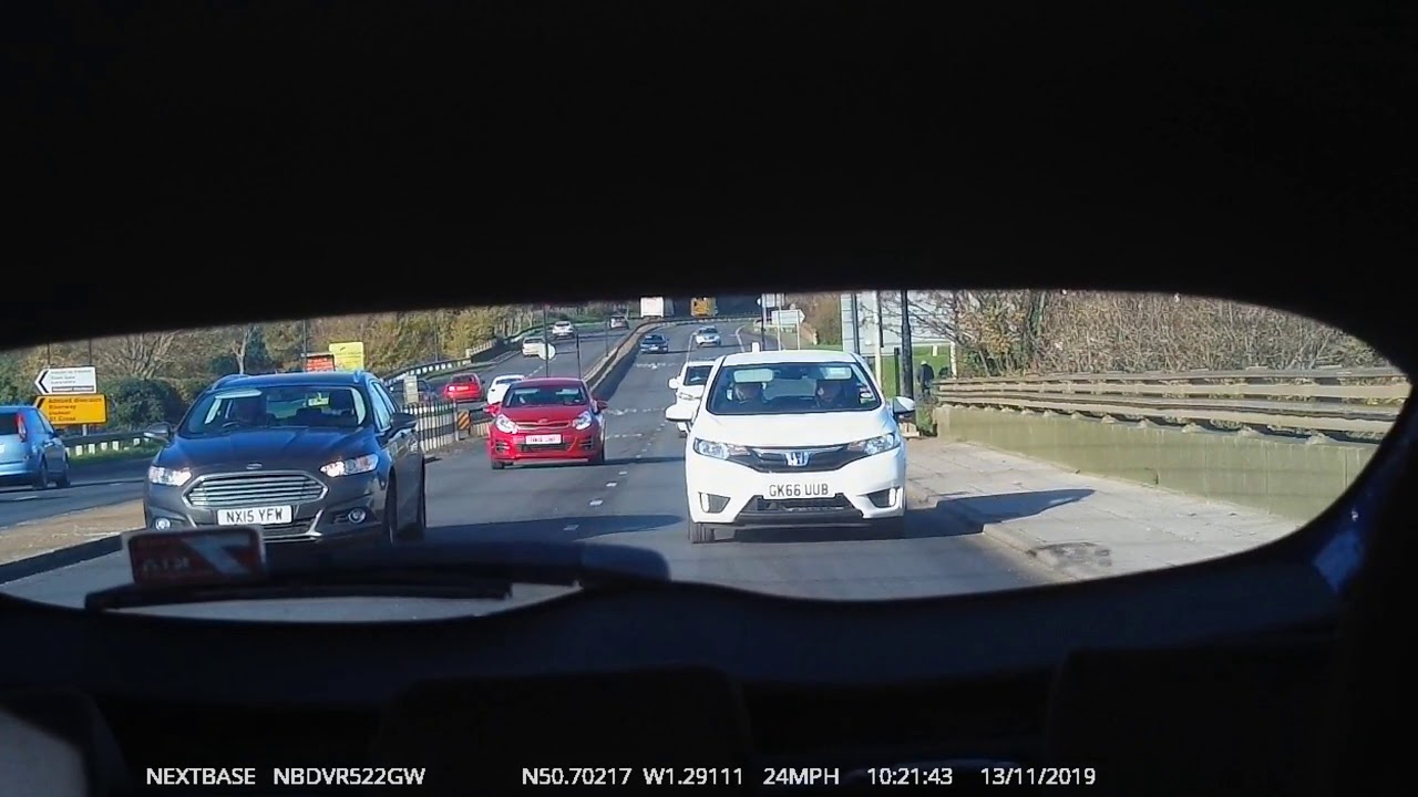 Nextbase 522gw front and rear view footage - YouTube