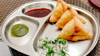 Halwai Style Crunchy Punjabi Samosa Recipe With 2 Chutneys In An Easy Way!