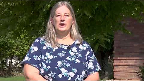 Vickie Seal and her Guide Dog Are Interviewed By K...