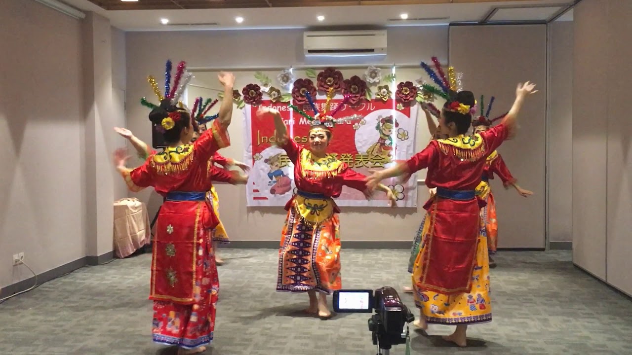 内輪だけでのインドネシア民族舞踊発表会は Sehari Hari ジャカルタ生活日記 暮らしの情報 内輪だけでのインドネシア民族舞踊発表会は Sehari Hari ジャカルタ生活日記 暮らしの情報