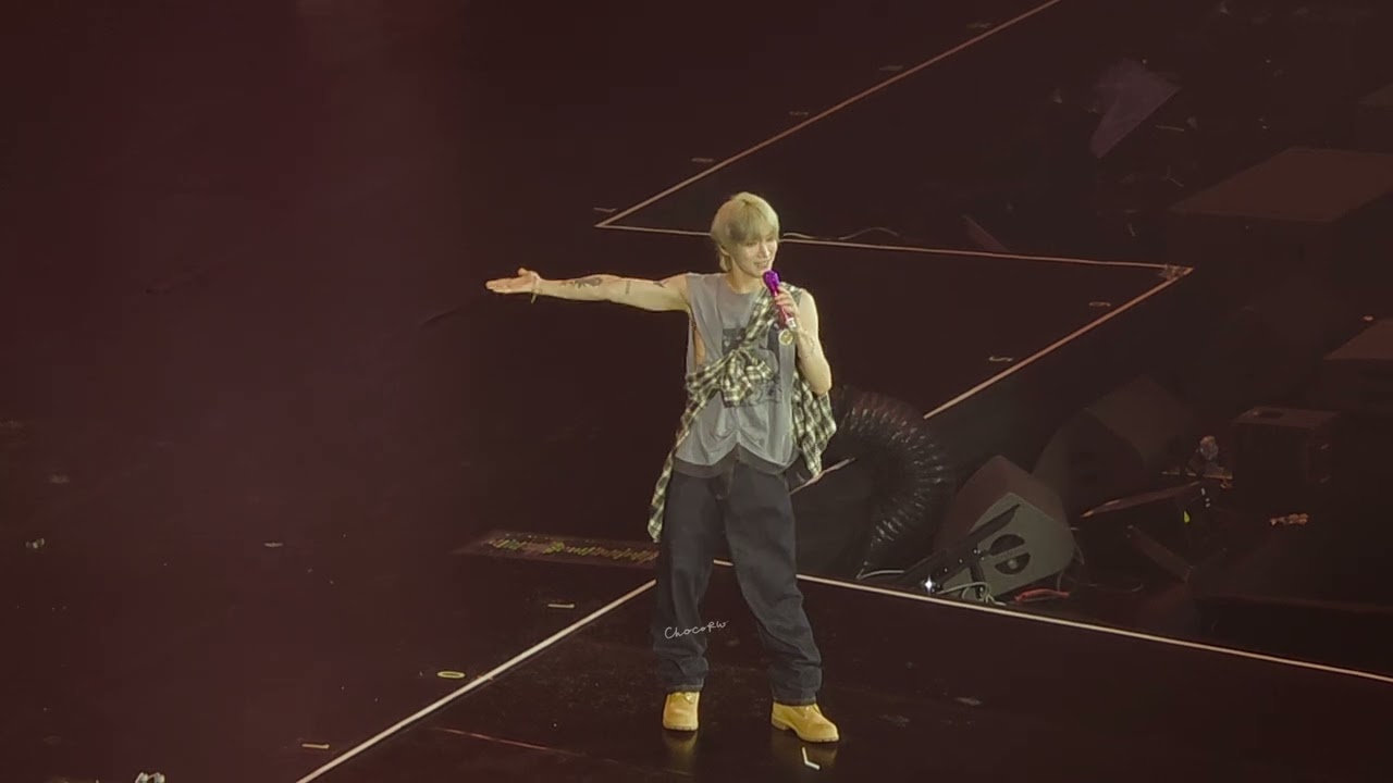 250419 TEN CONCERT 1001 MOVEMENT 'STUNNER' IN BKK Day1 - Paint me naked + Ending ment + Waves