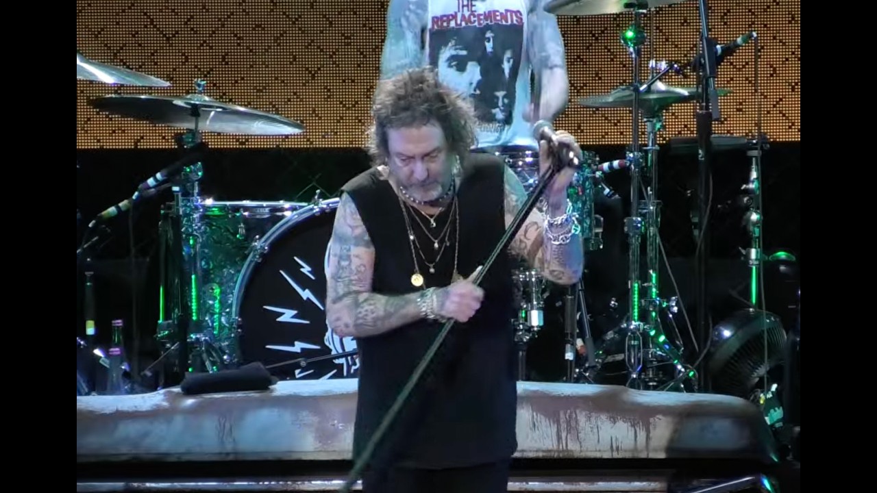 THE BLACK CROWES covered LED ZEPPELIN's 'The Rover' In New York - video posted