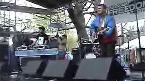 UBIQUITOUS SYNERGY SEEKER - DROP AROUND THE CLOCK LIVE @ Queen