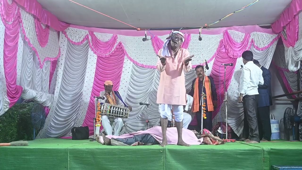 Khada tamasha shahir moreshwar new program #khadigammat #funny #video #comedy #dance #khadatamasha 