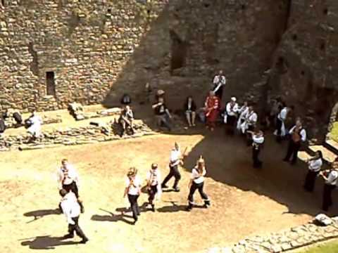 Cardiff Morris dance Cuckoo's Nest at Kidwelly Castle (cond.). July 2011.