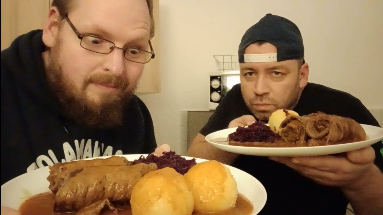 Rinderrouladen mit Rotkohl und Klösse nach Omas Rezept  | MUKBANG |