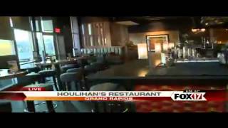 Houlihan's Grand Rapids, MI Grand Opening - FOX2