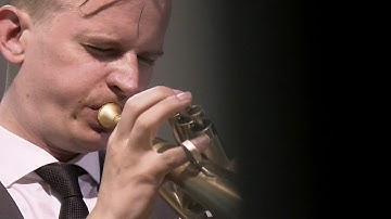 Eshofuni (T. Nobel), by Teus Nobel & Jef Neve