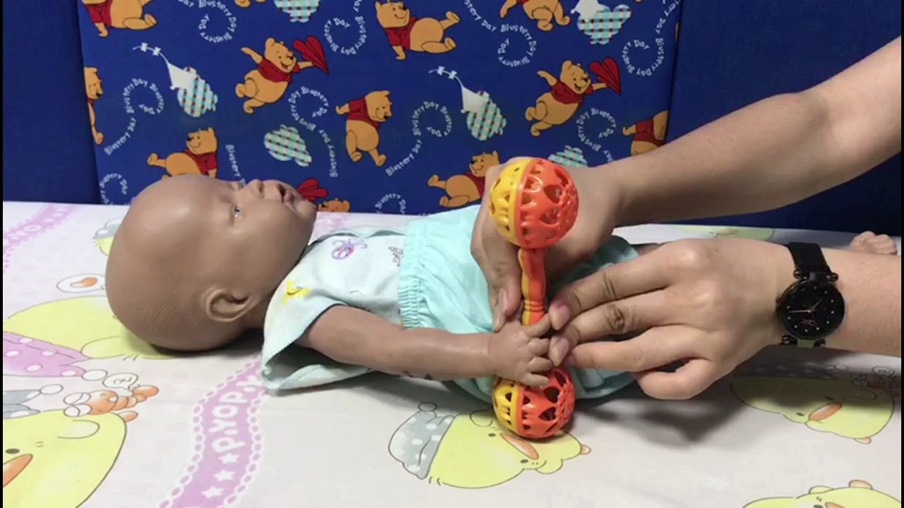 Pertumbuhan dan Perkembangan Anak Usia 6 bulan YouTube Pertumbuhan dan Perkembangan Anak Usia 6 bulan YouTube