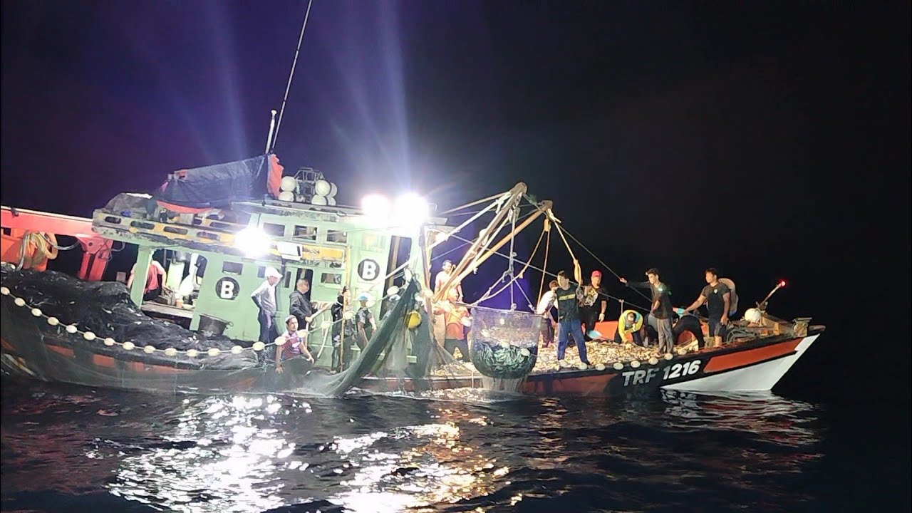 Rezeki Selayang dan Beluru hingga melimpah memenuhi ruang dek TRF1216